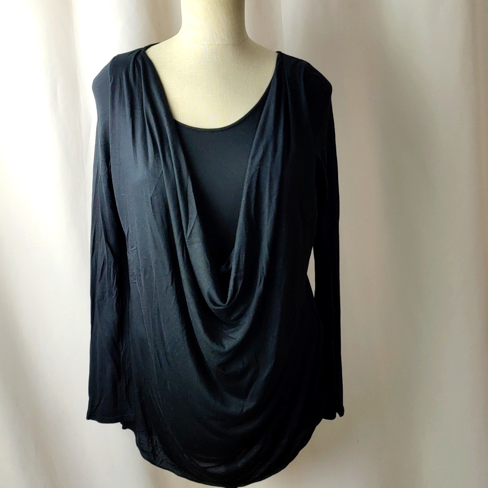 Concrete gray layered top in jersey